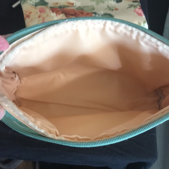 NWOT Cosmetic Bag Set - Picture 3 of 9